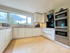 Kitchen- click for photo gallery